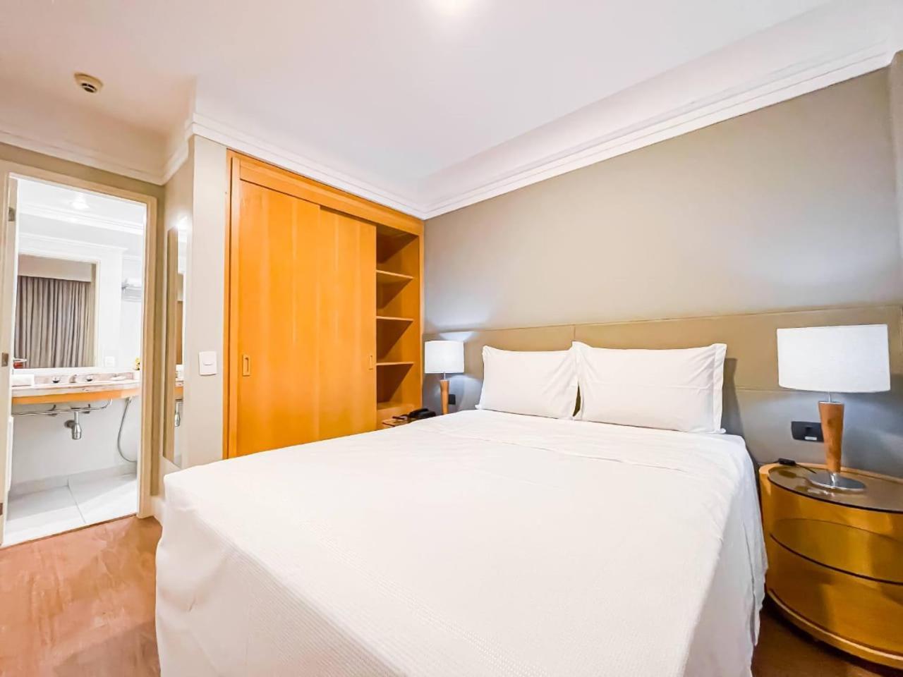 Flat - Rua Bela Cintra Otel Sao Paulo Dış mekan fotoğraf